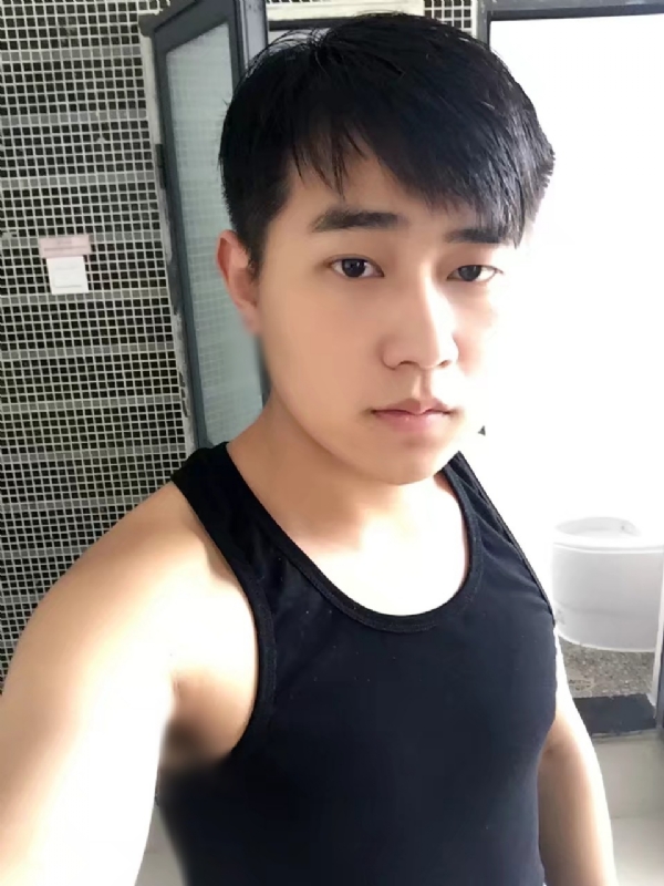 繁花似锦的第一张照片--临沂相亲服务中心