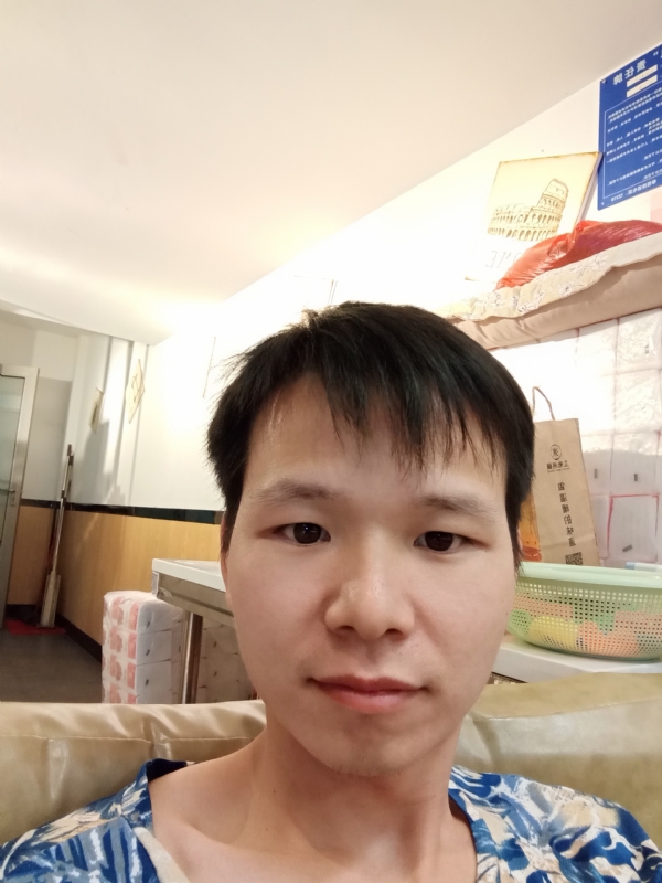 万里无云的第一张照片--临沂相亲服务中心