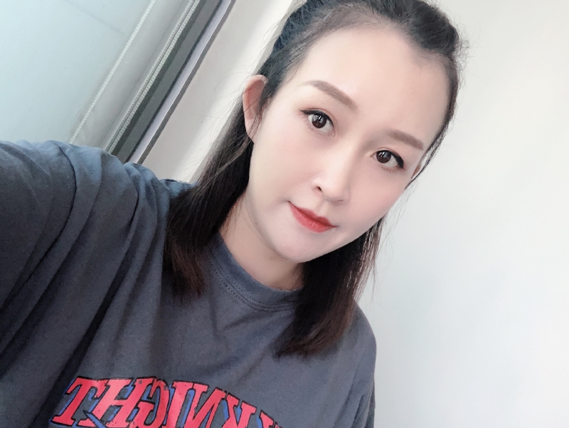 Amy的第一张照片--临沂相亲服务中心