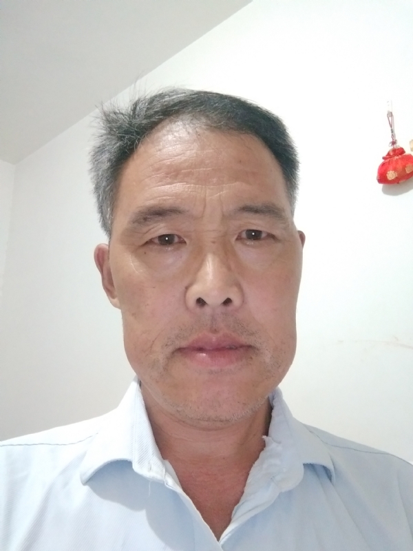 邹学辉的第三张照片--临沂相亲服务中心