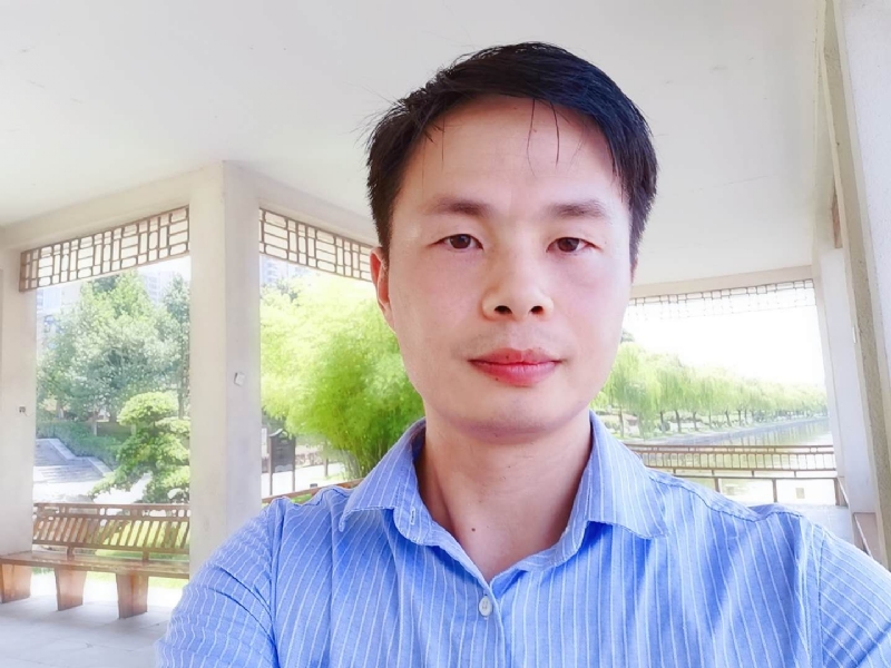 小艾同学的第二张照片--临沂相亲服务中心