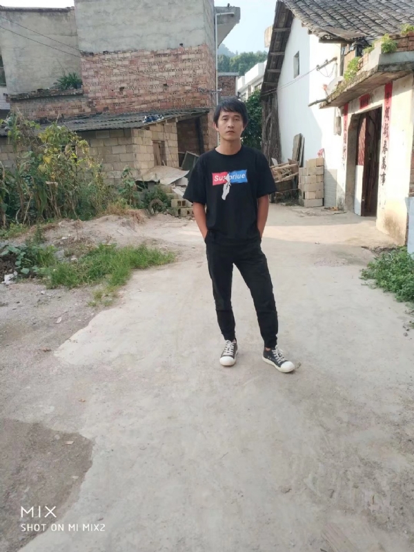 活活该的第一张照片--临沂相亲服务中心