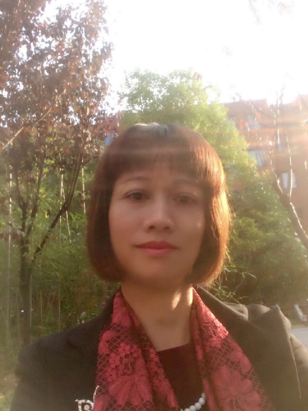 张馨方的第一张照片--临沂相亲服务中心