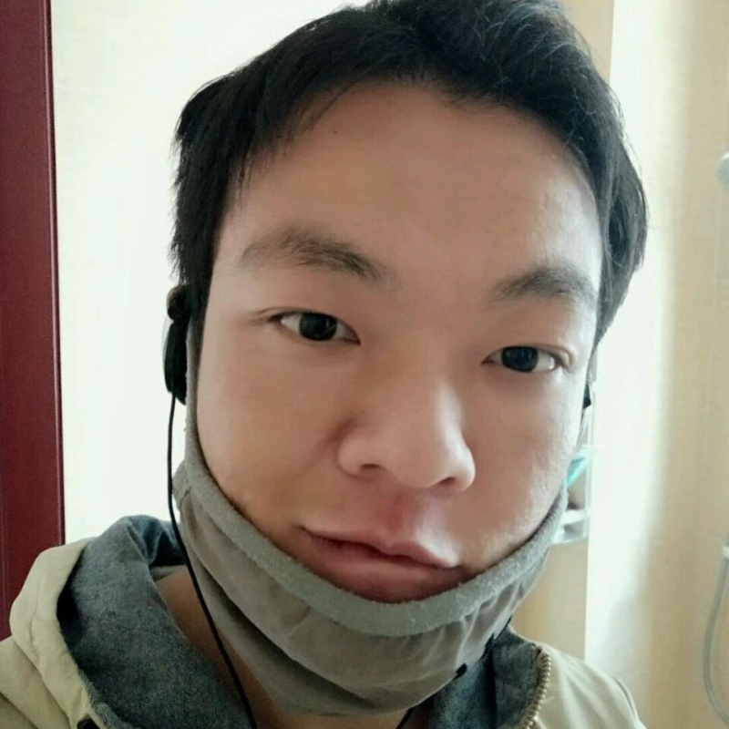泡沫哭泣的第一张照片--临沂相亲服务中心