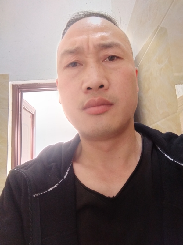 猴哥的第二张照片--临沂相亲服务中心