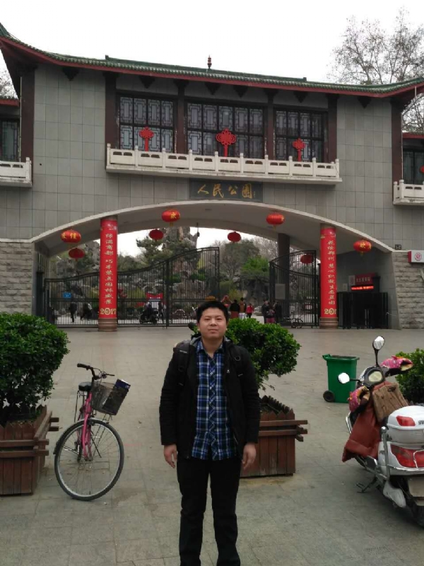 在奋斗的第四张照片--临沂相亲服务中心