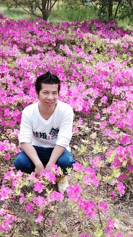云淡风轻的第一张照片--临沂相亲服务中心
