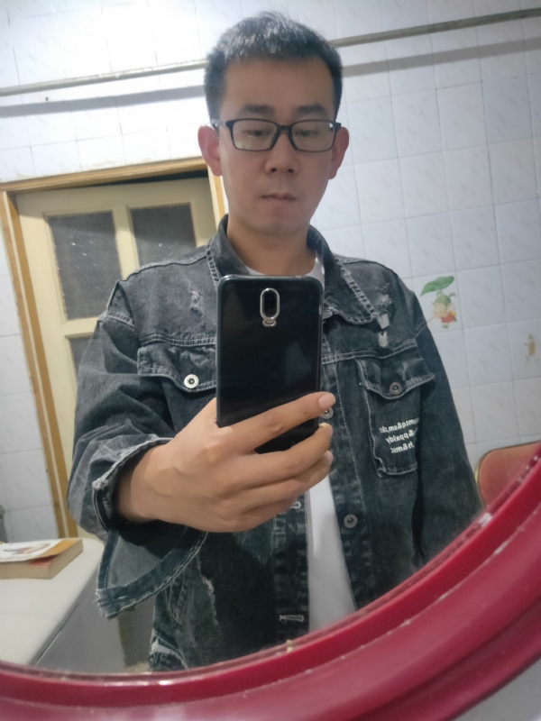 纸上谈兵的第一张照片--临沂相亲服务中心