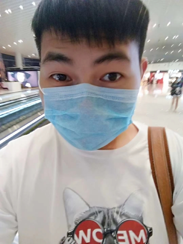 咔咔一顿的第一张照片--临沂相亲服务中心