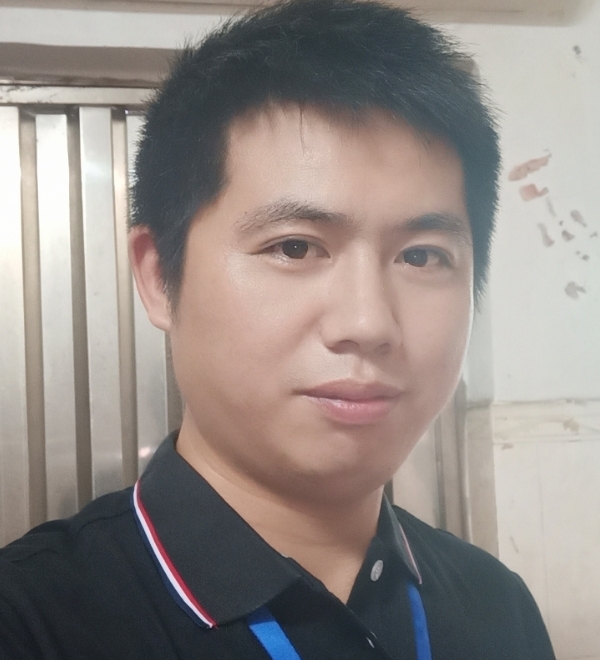 单身奶爸的第一张照片--临沂相亲服务中心