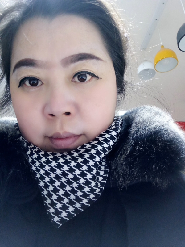 余猪猪的第一张照片--临沂相亲服务中心