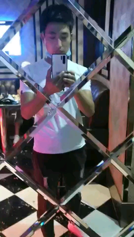 暖心的第一张照片--临沂相亲服务中心