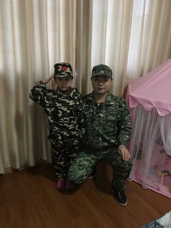 俗人的第一张照片--临沂相亲服务中心