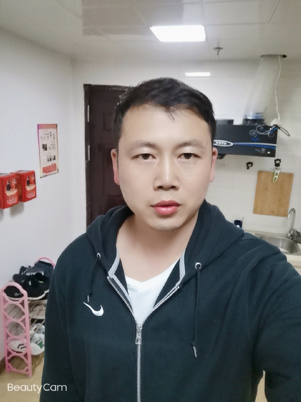 暖暖的风的第一张照片--临沂相亲服务中心