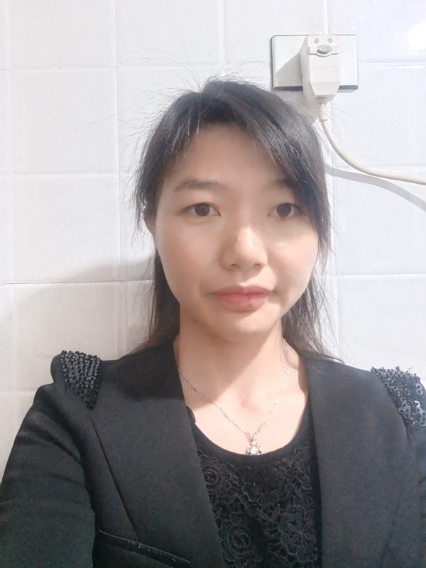 hely的第三张照片--临沂相亲服务中心