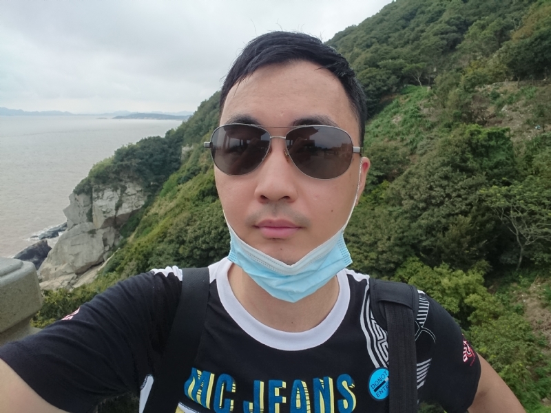 h君的第二张照片--临沂相亲服务中心
