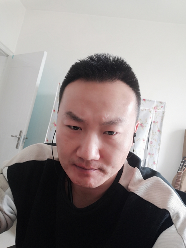 曹先森的第一张照片--临沂相亲服务中心