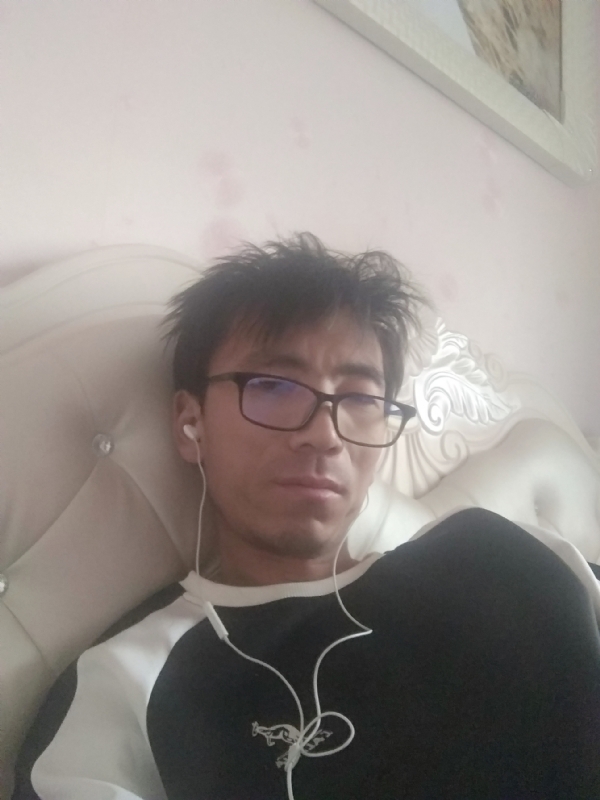 可惜我是水瓶座的第三张照片--临沂相亲服务中心