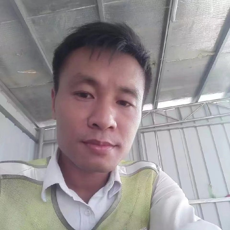 小马哥的第一张照片--临沂相亲服务中心