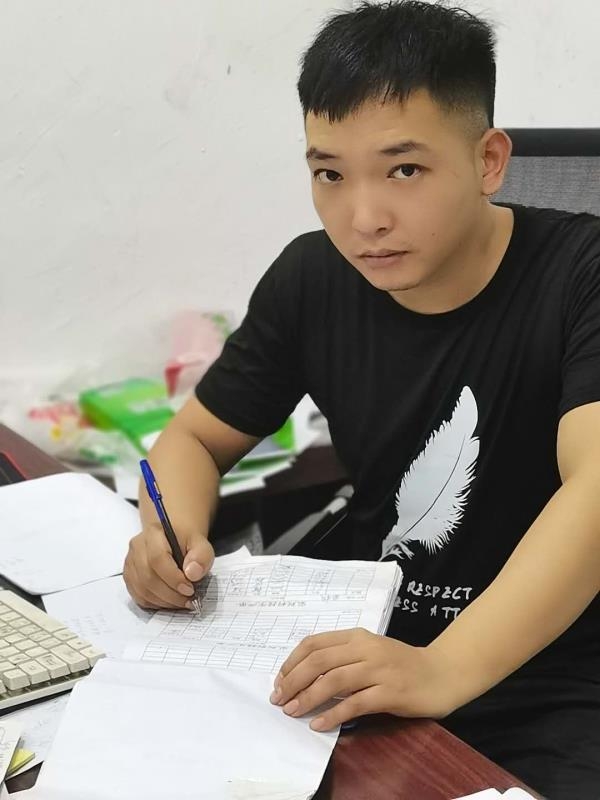 寻找另一伴的第一张照片--临沂相亲服务中心