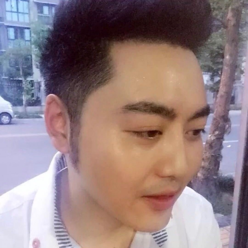 加油吧少年的第一张照片--临沂相亲服务中心