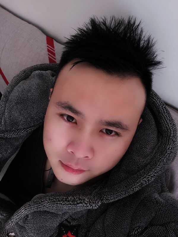 明明的第一张照片--临沂相亲服务中心