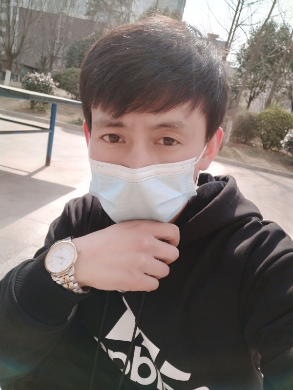 简单的幸福的第一张照片--临沂相亲服务中心