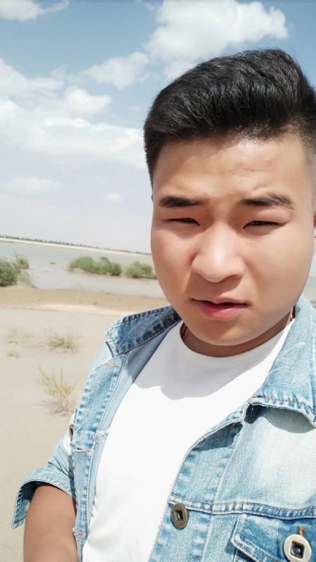 王强的第一张照片--临沂相亲服务中心