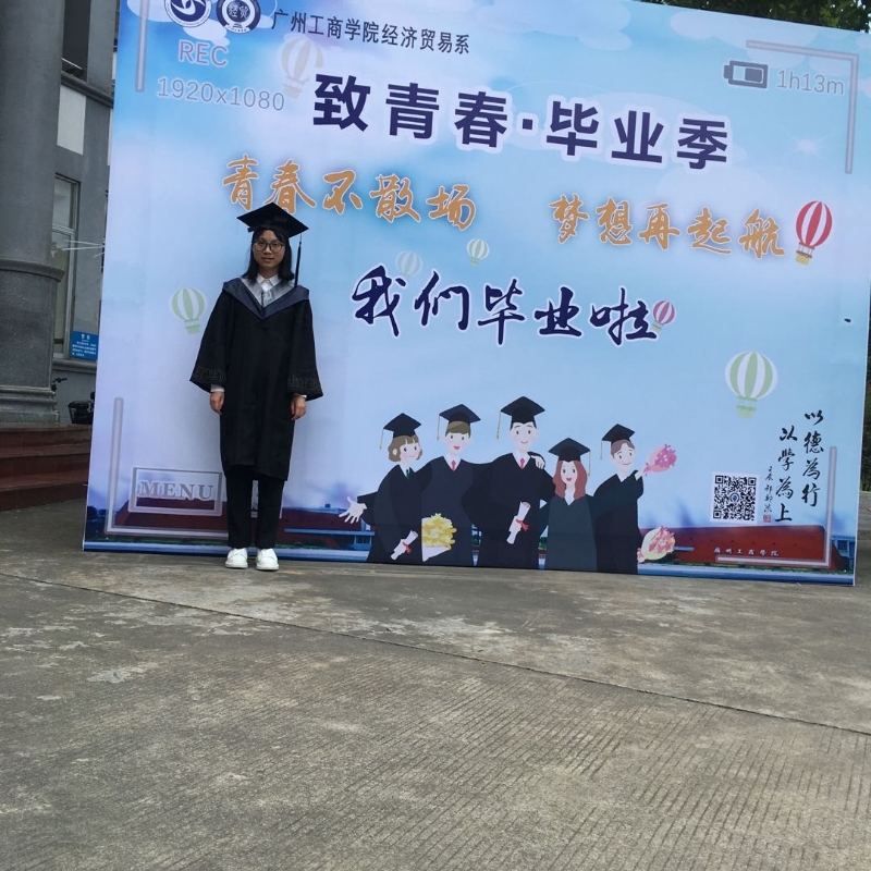小小的第一张照片--临沂相亲服务中心
