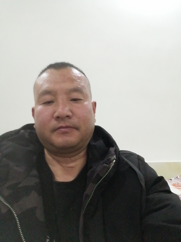 肖小江的第一张照片--临沂相亲服务中心
