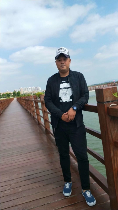人生如戏的第二张照片--临沂相亲服务中心