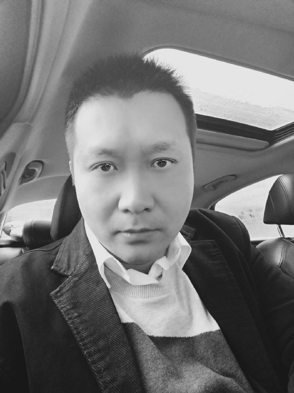 静水寒的第一张照片--临沂相亲服务中心