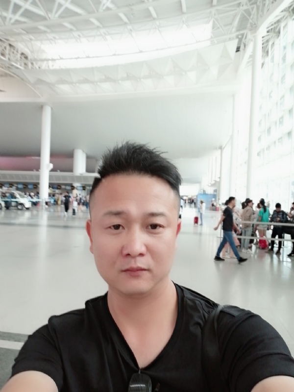 一叶知秋的第一张照片--临沂相亲服务中心