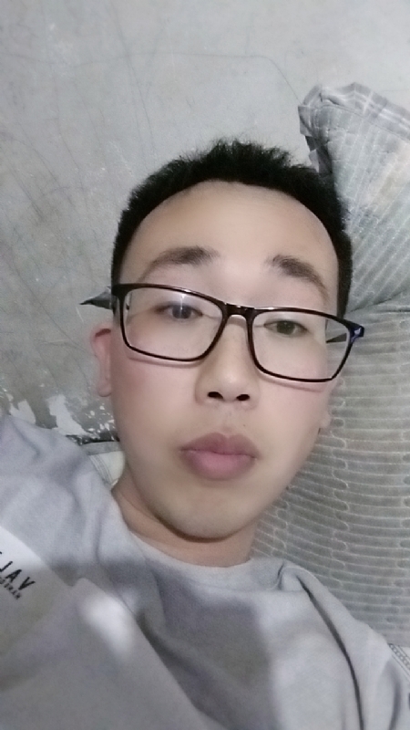 喜欢比我大的女人的第一张照片--临沂相亲服务中心