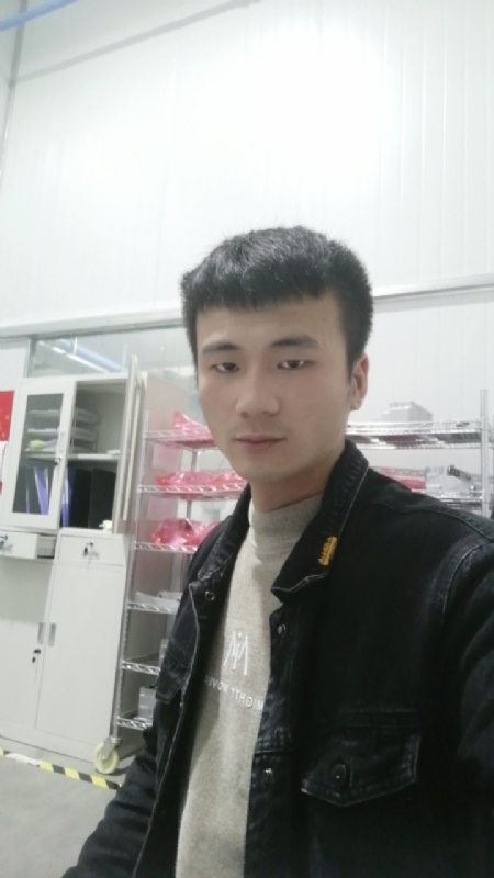 淡淡爱的第一张照片--临沂相亲服务中心