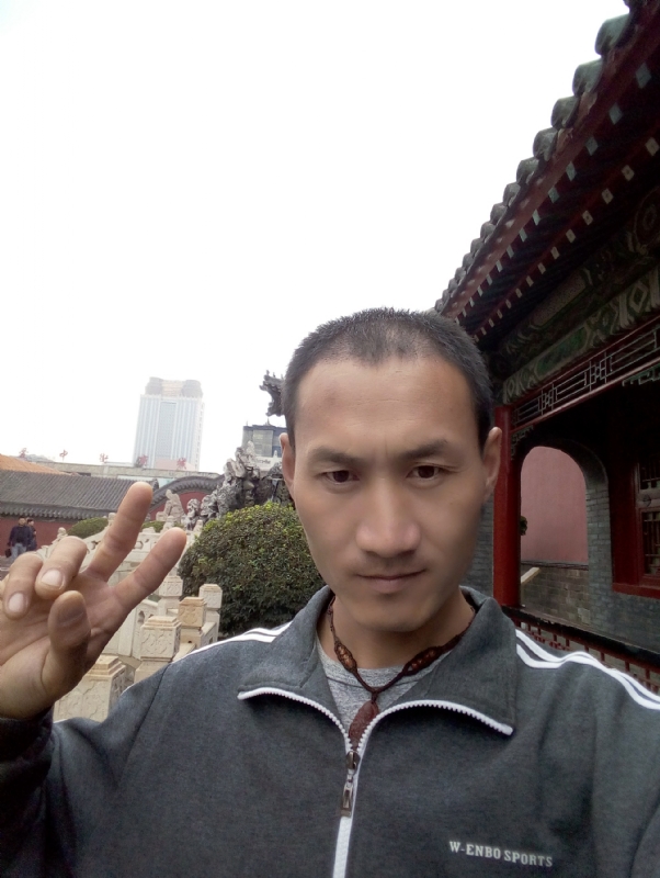 清雨的第一张照片--临沂相亲服务中心