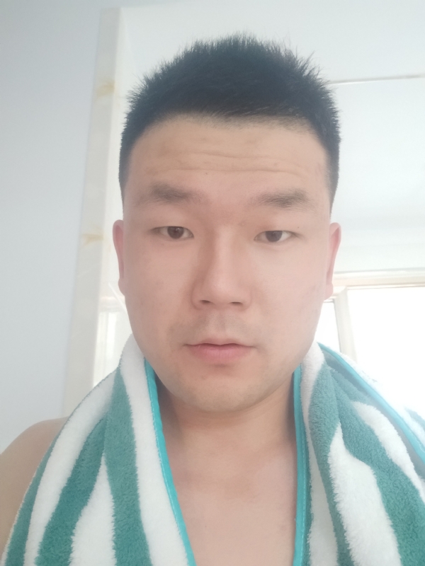 海滨的第一张照片--临沂相亲服务中心