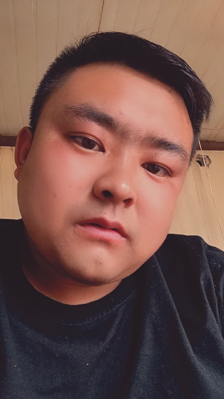 爱我所爱的第一张照片--临沂相亲服务中心