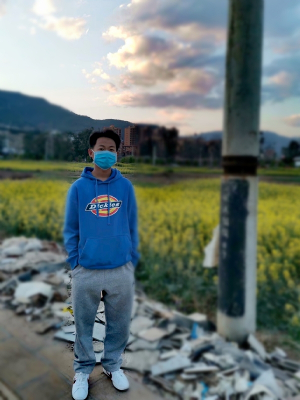 rich的第一张照片--临沂相亲服务中心