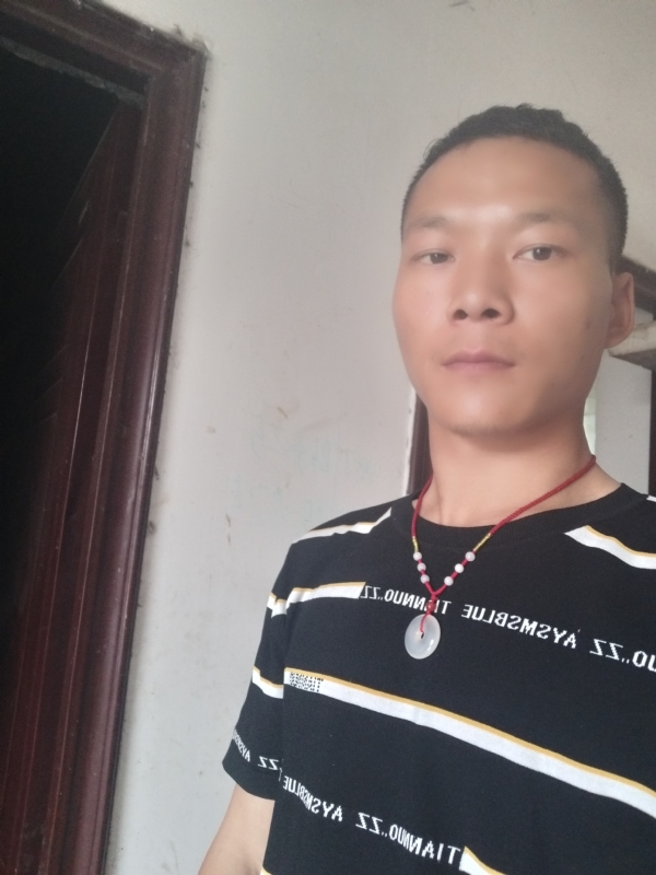 爱，请深爱的第二张照片--临沂相亲服务中心