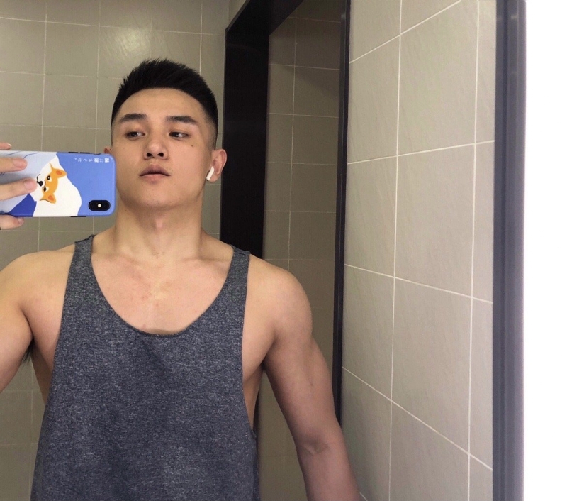 李文亮的第一张照片--临沂相亲服务中心
