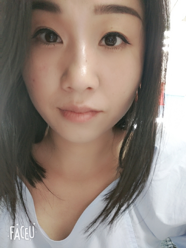 安然自若的第一张照片--临沂相亲服务中心