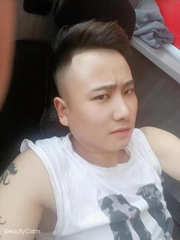 上善若水的第二张照片--临沂相亲服务中心