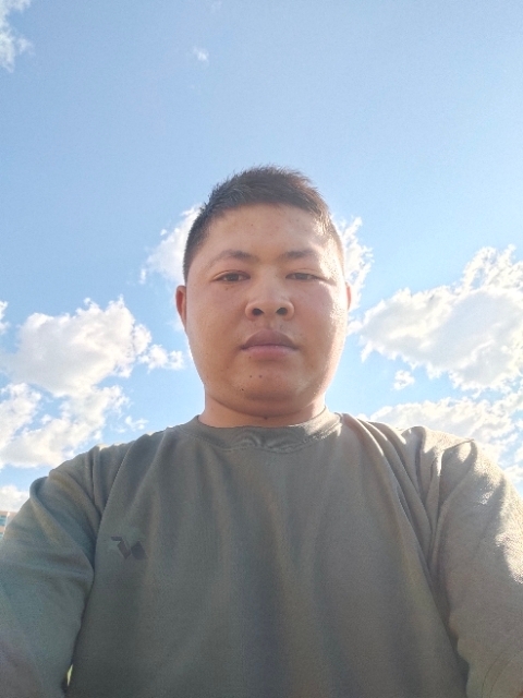 小马的第一张照片--临沂相亲服务中心
