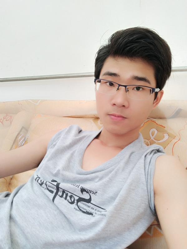 南国大帝的第一张照片--临沂相亲服务中心