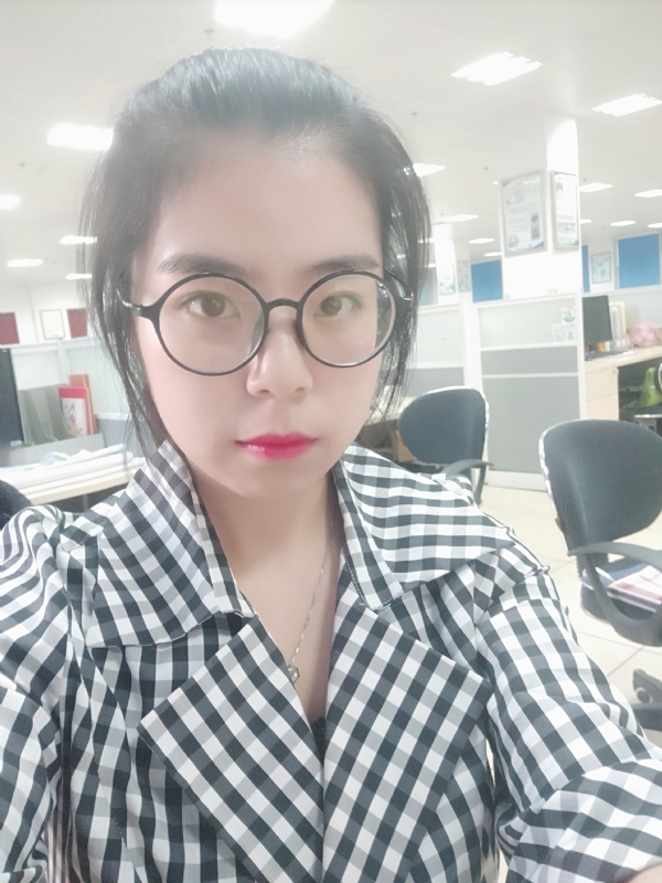 莹莹的第一张照片--临沂相亲服务中心