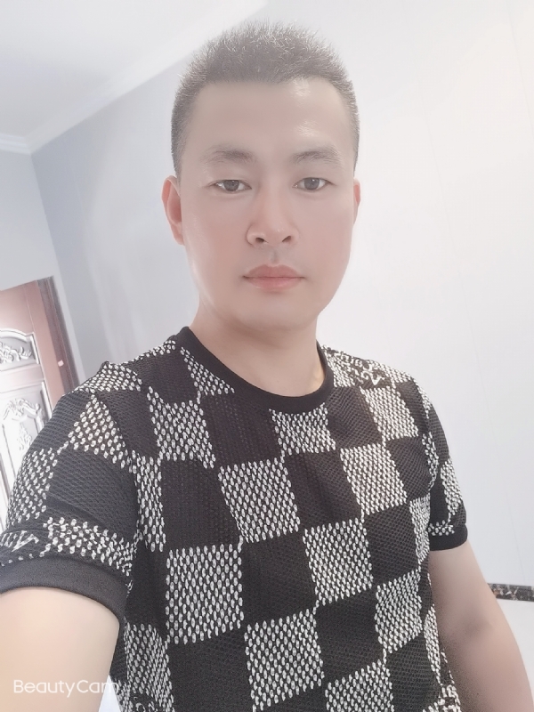 快乐无罪的第二张照片--临沂相亲服务中心