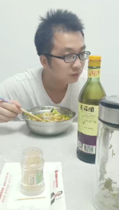 超超的第一张照片--临沂相亲服务中心
