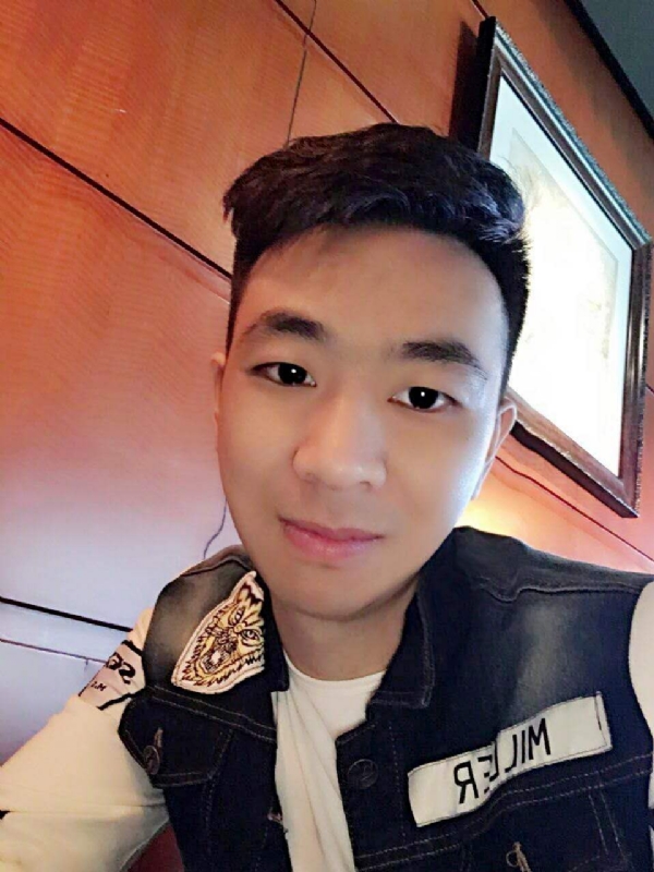 滞后的微笑的第三张照片--临沂相亲服务中心