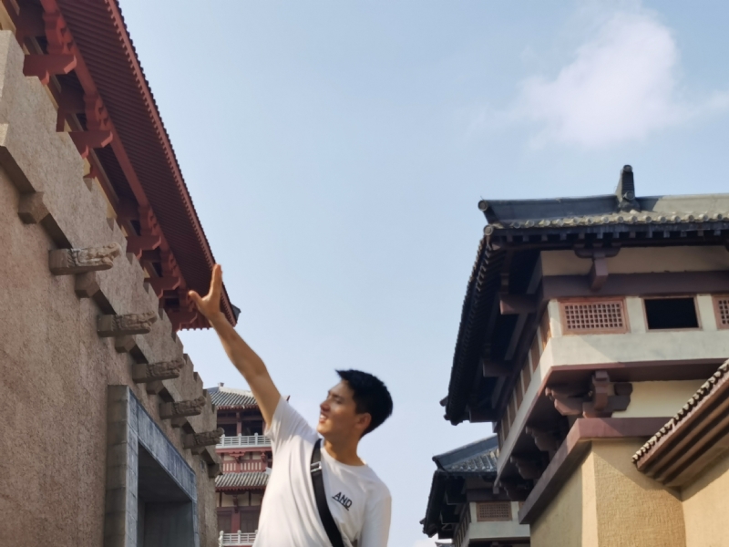 咸鱼不闲的第一张照片--临沂相亲服务中心